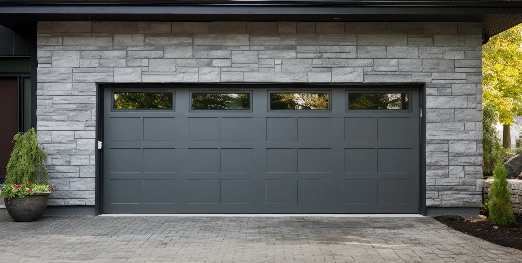 Savvy Garage Door and Repair, the Garage Door Company #1 in Plano, TX,