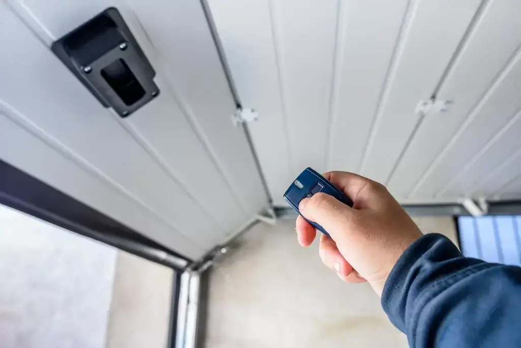Top Trends In Custom Garage Doors For Modern Homes